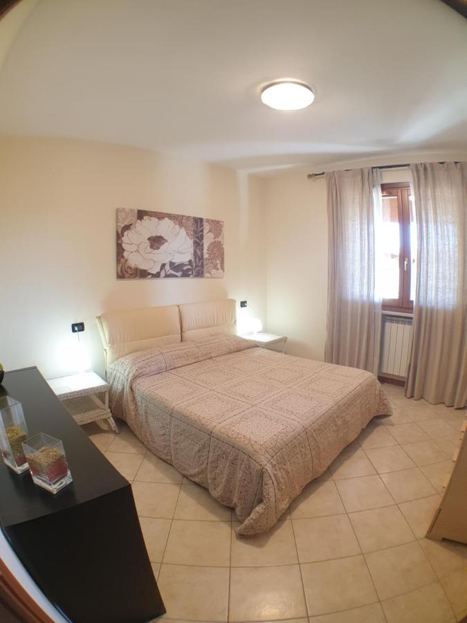 La Fenice Holiday Apartment Manerba del Garda Eksteriør bilde